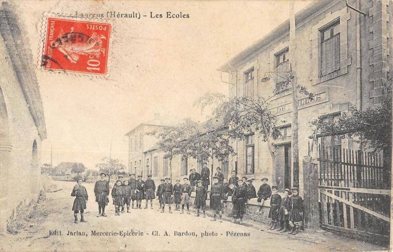 Carte postale ancienne Laurens - Les Ecoles - cliché rare à Laurens