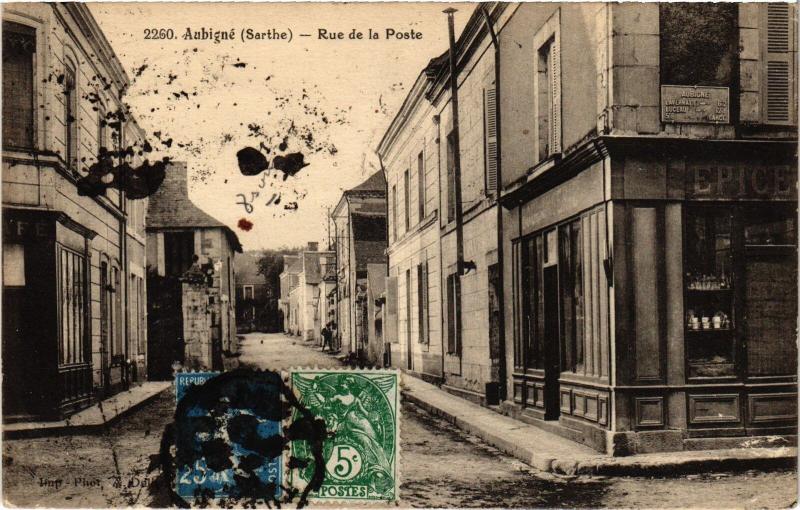 Carte postale ancienne Aubigne Rue de la Poste