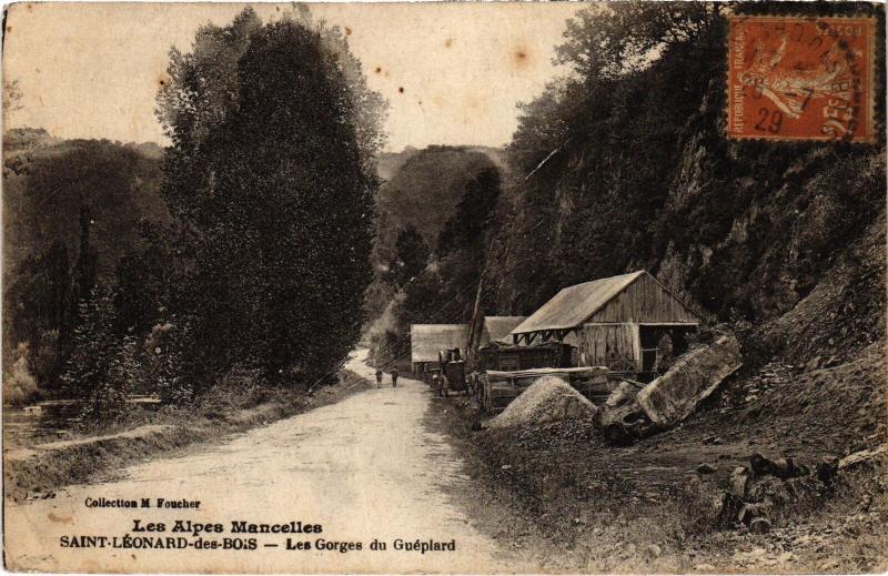 Carte postale ancienne St Leonard des Bois les Gorges