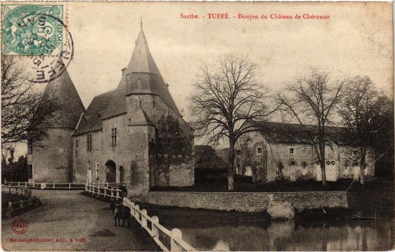 Carte postale ancienne Tuffe Chateau de Cheronne le Donjon