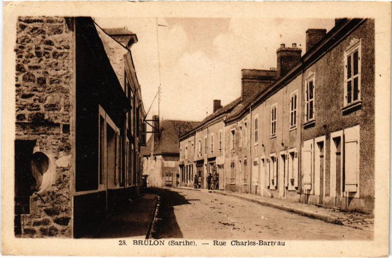 Carte postale ancienne Brulon Rue Charles Barreau