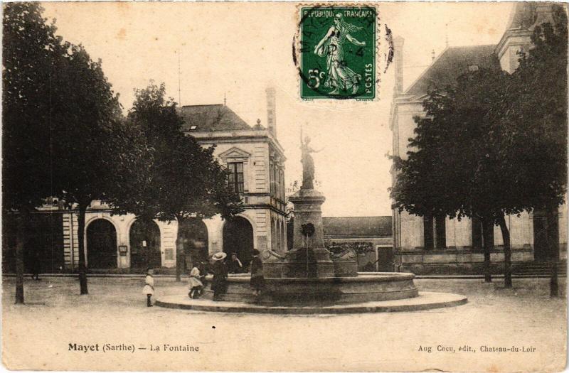 Carte postale ancienne La Fontaine à Mayet