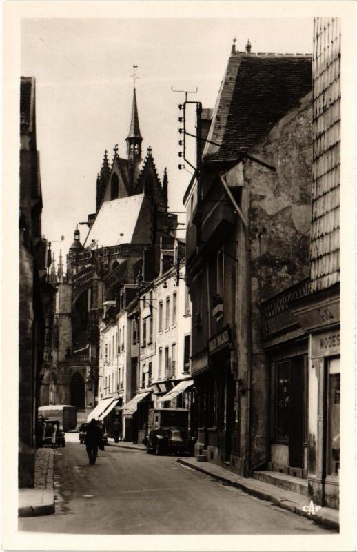 Carte postale ancienne La Ferte Bernard effet de lumiere dans la Rue Carnot