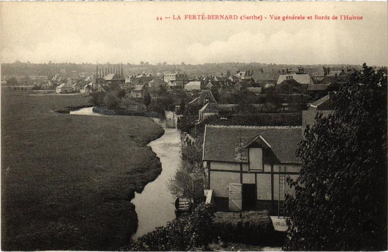 Carte postale ancienne La Ferte Bernard vue generale
