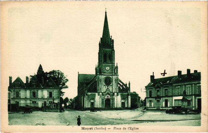 Carte postale ancienne Place de l'Eglise à Mayet