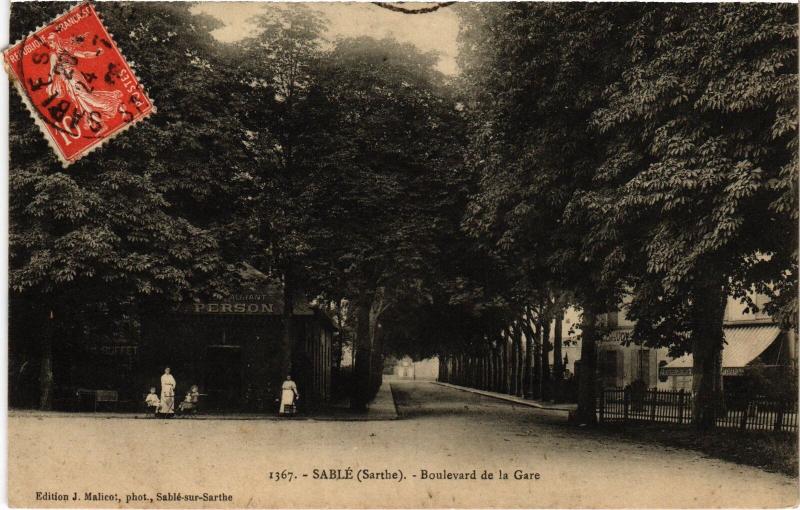 Carte postale ancienne Sable Boulevard de la Gare