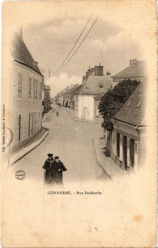 Carte postale ancienne Connerre Place de la Republique
