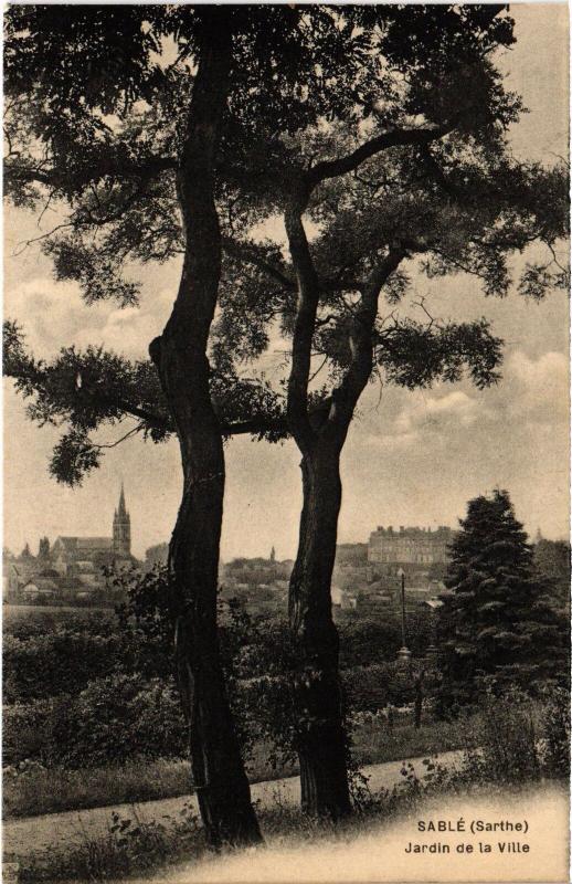 Carte postale ancienne Sable Jardin de la Ville