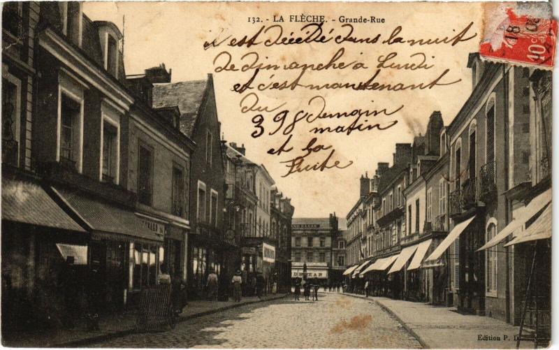 Carte postale ancienne La Fleche Caserne d'Infanterie