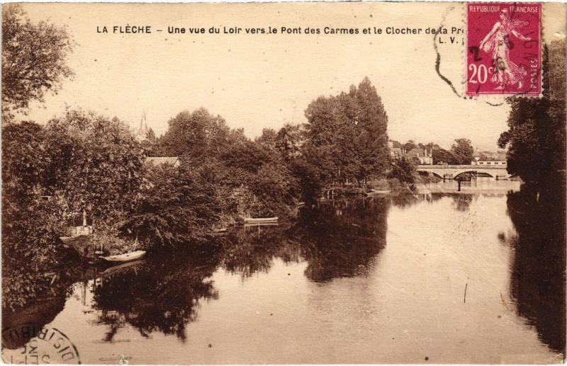 Carte postale ancienne La Fleche Pont des Carmes