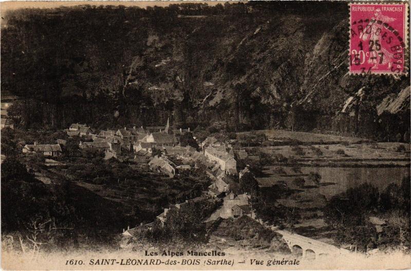 Carte postale ancienne St Leonard des Bois vue generale