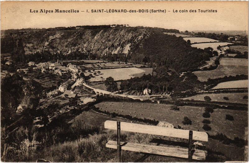 Carte postale ancienne St Leonard des Bois coin des touristes
