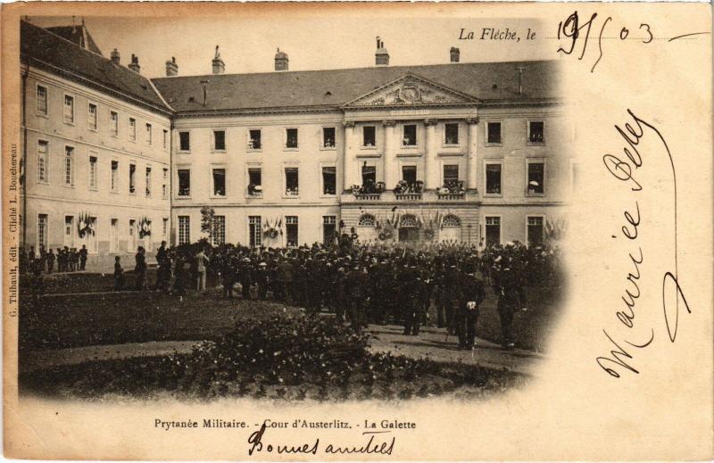 Carte postale ancienne La Fleche Prytanee Militaire la Galette