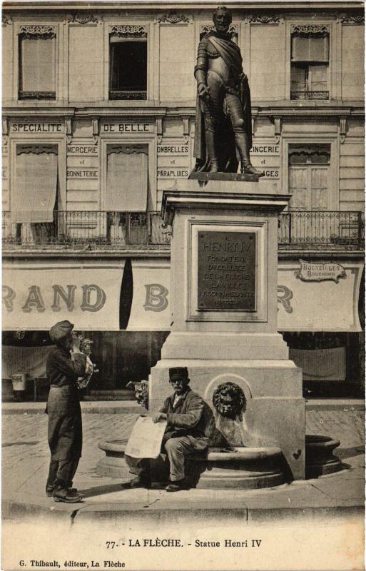 Carte postale ancienne La Fleche Statue Henri Iv