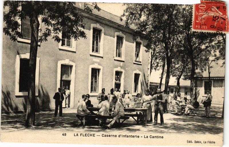 Carte postale ancienne La Fleche Grande Rue