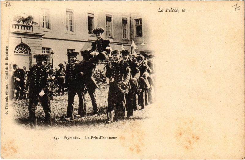Carte postale ancienne La Fleche Prytanee le Prix d'honneur