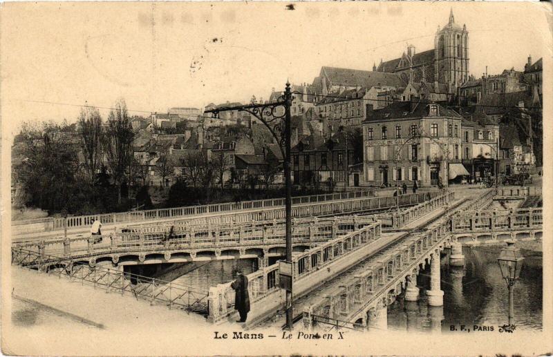 Carte postale ancienne Le Mans Pont en X au Mans