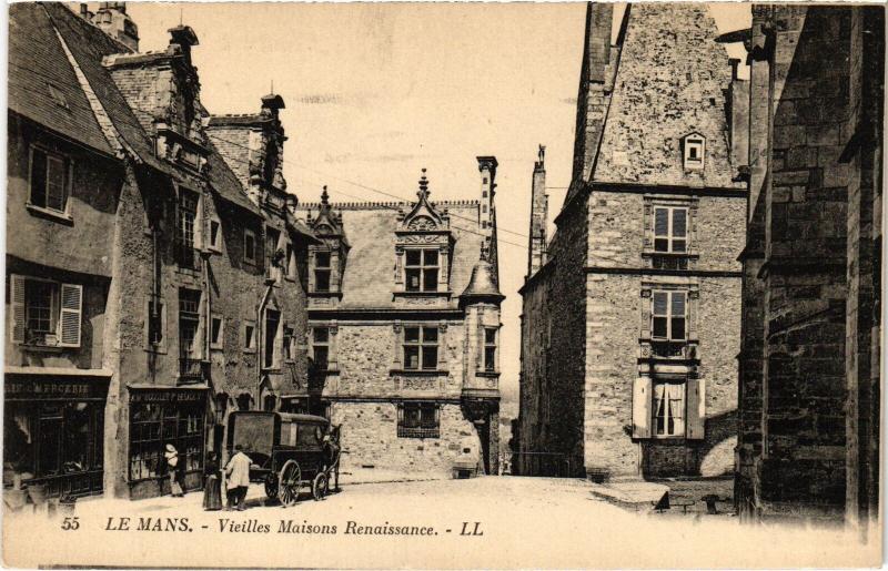 Carte postale ancienne Le Mans vieilles maisons renaissance au Mans
