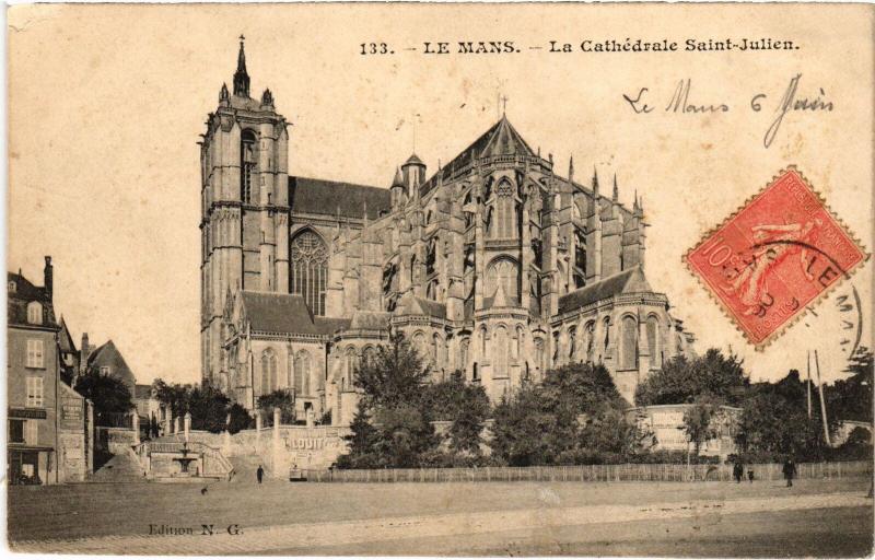 Carte postale ancienne Le Mans Cathedrale Saint-Julien au Mans