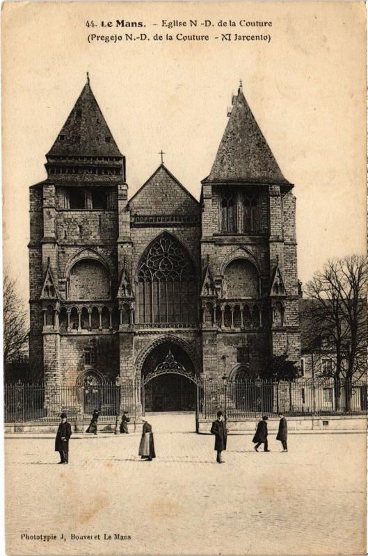 Carte postale ancienne Le Mans Eglise Notre Dame de la Couture au Mans