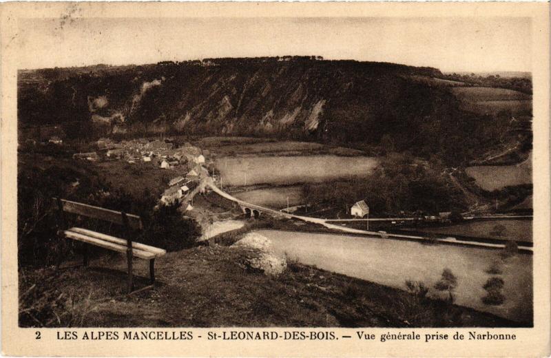Carte postale ancienne St Leonard des Bois vue generale