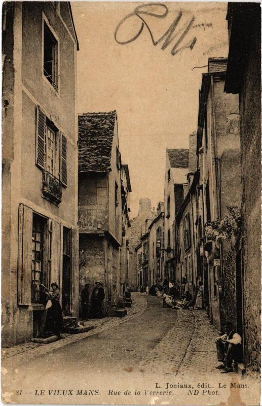 Carte postale ancienne Le Mans Rue de la Verrerie au Mans
