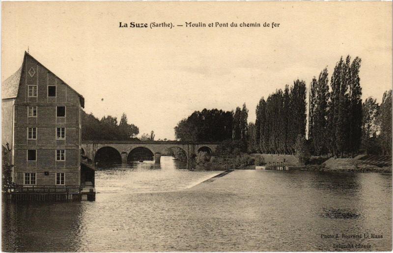 Carte postale ancienne La Suze Moulin et Pont du chemin de fer