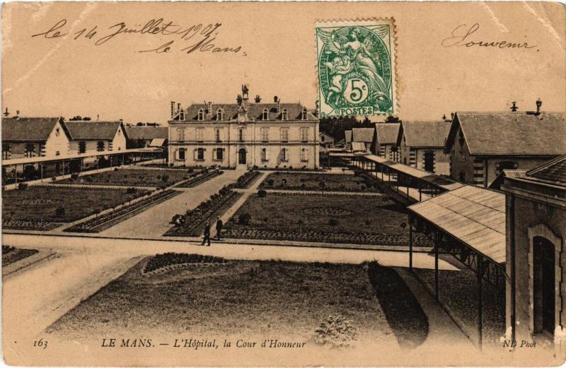 Carte postale ancienne Le Mans Hopital au Mans