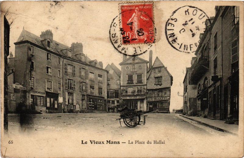 Carte postale ancienne Le Mans Place du Hallai au Mans