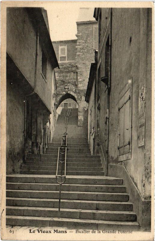 Carte postale ancienne Le Mans Escalier de la Grande Poterne au Mans