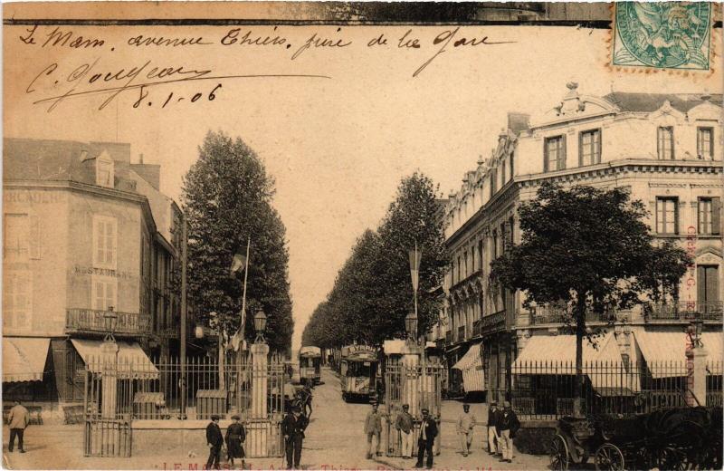 Carte postale ancienne Le Mans Avenue Thiers au Mans