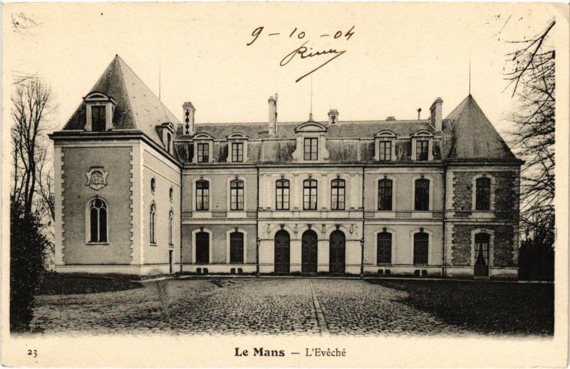 Carte postale ancienne Le Mans Eveche au Mans