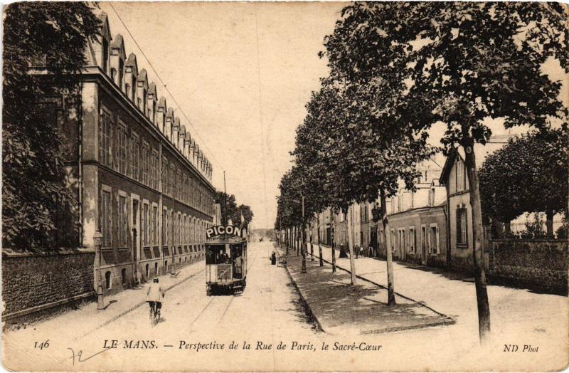 Carte postale ancienne Le Mans Perspective de la Rue de Paris au Mans