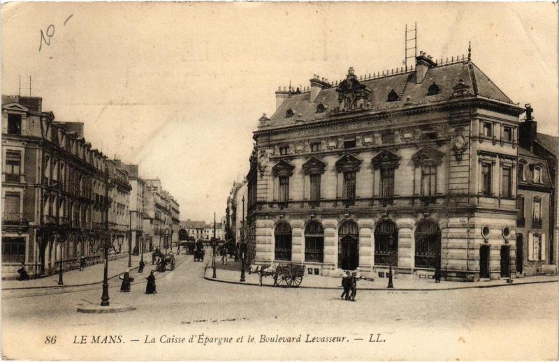 Carte postale ancienne Le Mans Caisse d'Epargne Boulevard Levasseur au Mans