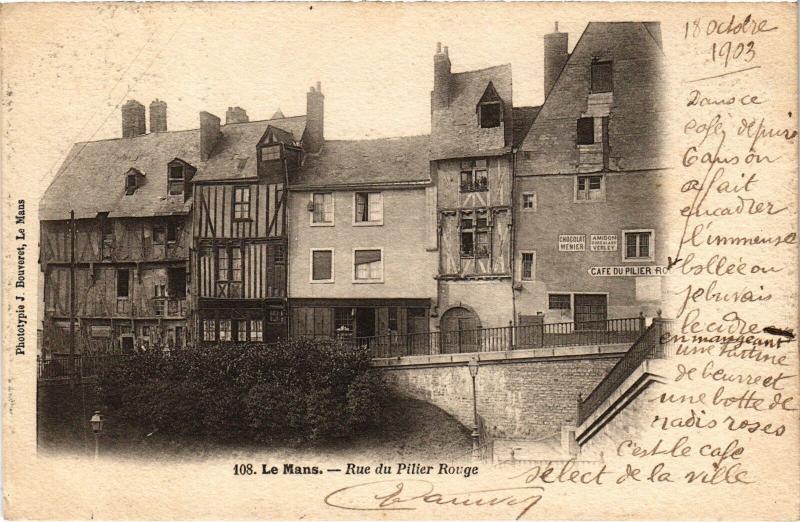 Carte postale ancienne Le Mans Rue du Pilier Rouge au Mans