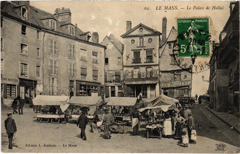 Carte postale ancienne Le Mans Palais de Hallai au Mans