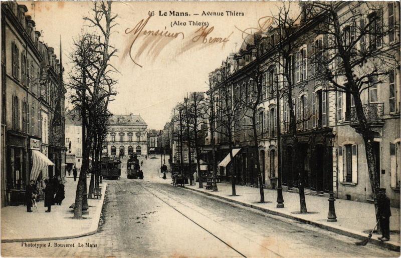 Carte postale ancienne Le Mans Avenue Thiers au Mans
