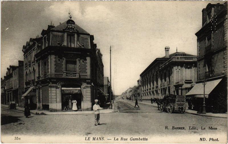 Carte postale ancienne Le Mans Rue Gambetta au Mans