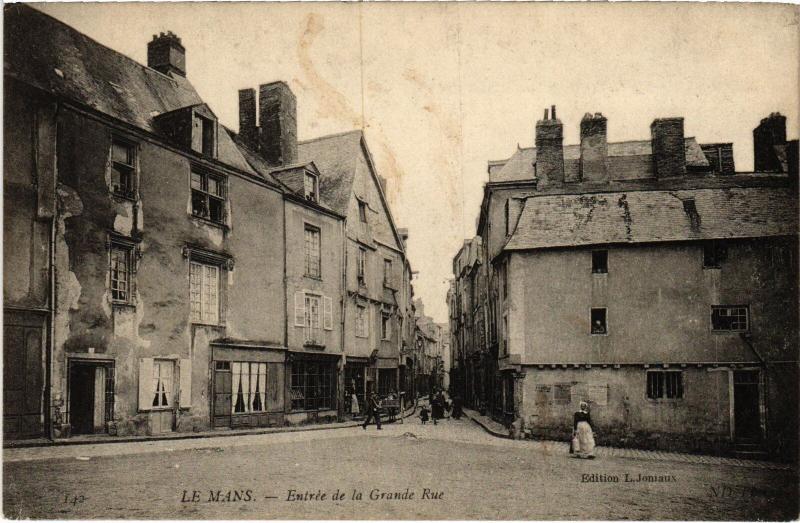 Carte postale ancienne Le Mans entrre de la Grande Rue au Mans