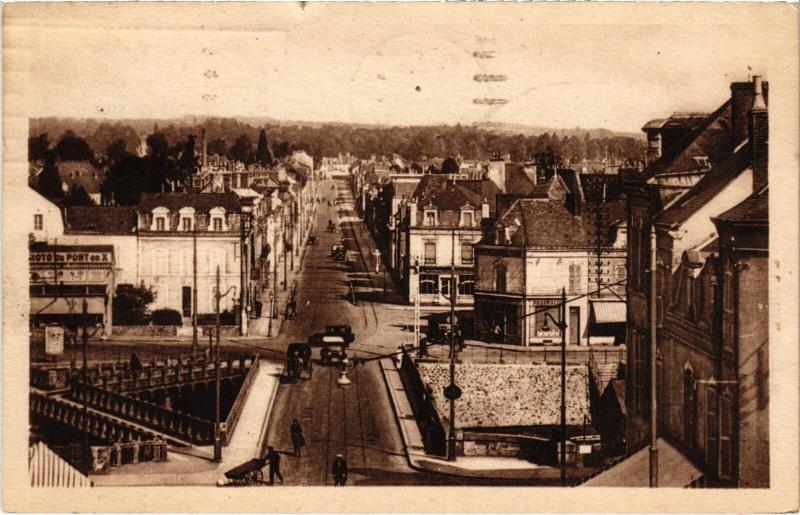 Carte postale ancienne Le Mans Pont en X et Rue Voltaire au Mans