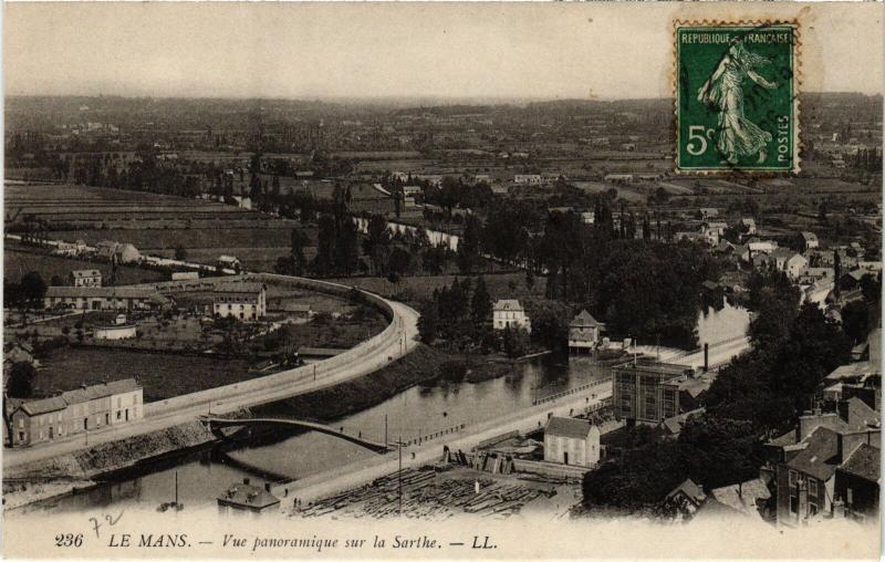 Carte postale ancienne Le Mans vue panoramique au Mans