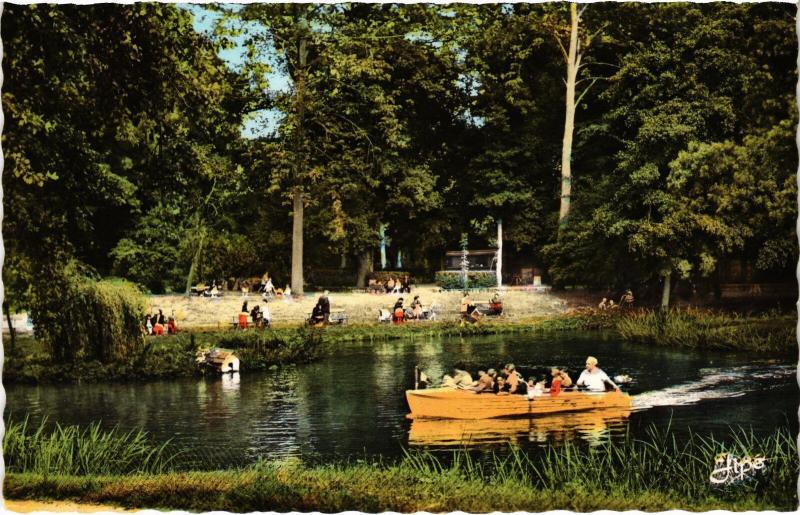 Carte postale ancienne Le Mans Jardin des Plantes le lac au Mans