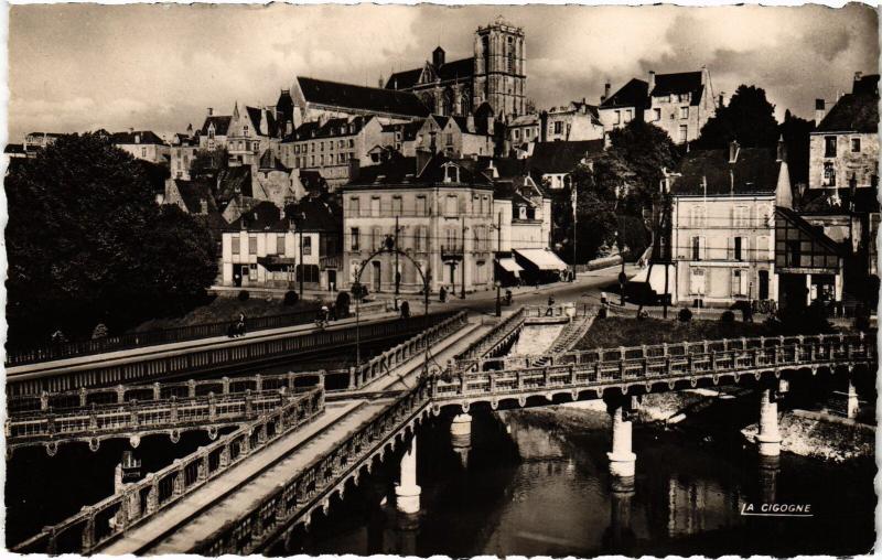 Carte postale ancienne Le Mans Pont en X au Mans