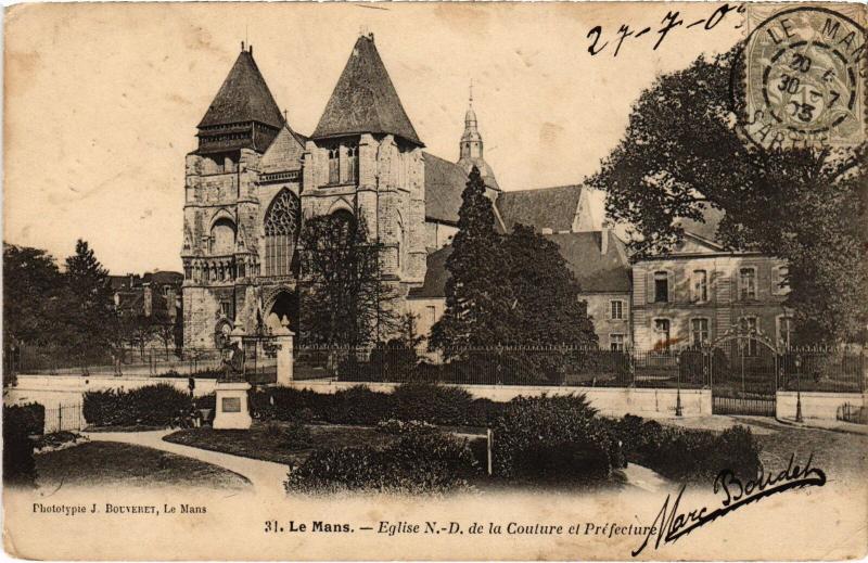 Carte postale ancienne Le Mans Eglise Notre Dame de la Couture au Mans