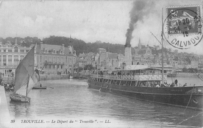 Carte postale ancienne Trouville - Le Depart Du Trouville