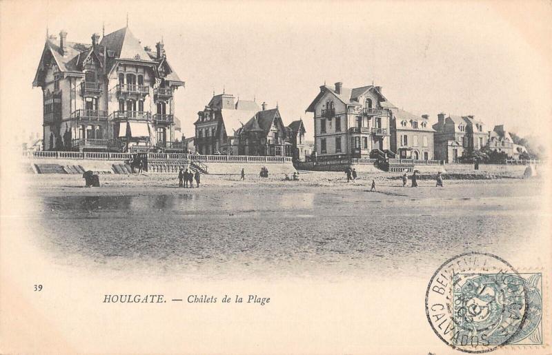 Carte postale ancienne Houlgate - Chalets De La Plage à Houlgate