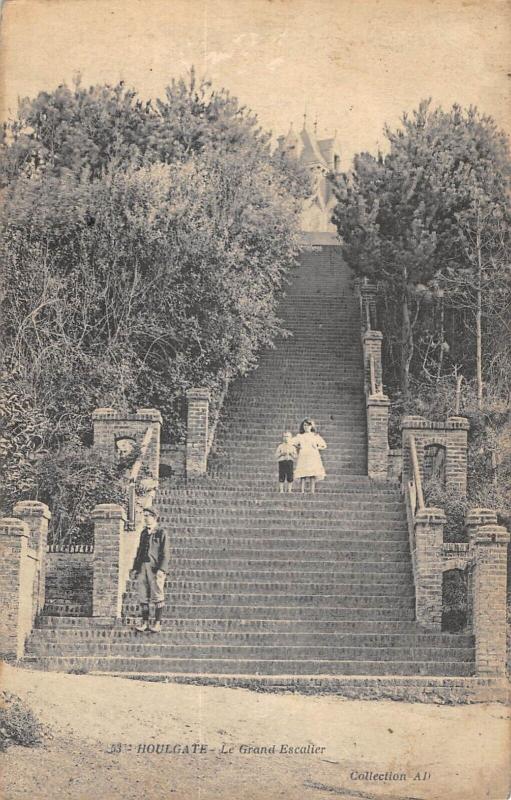 Carte postale ancienne Houlgate - Le Grand Escalier à Houlgate