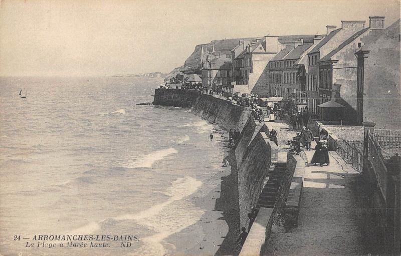 Carte postale ancienne Arromanches Les Bains - La Plage A Maree Haute à Arromanches-les-Bains