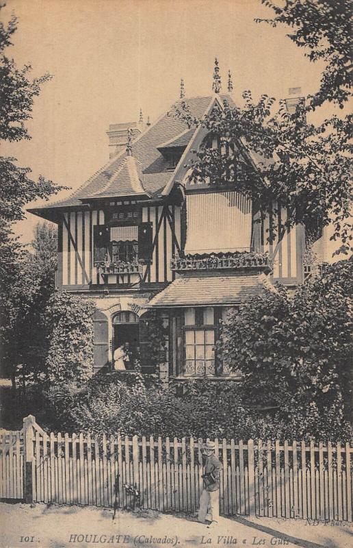 Carte postale ancienne Houlgate - La Villa Les Guis à Houlgate
