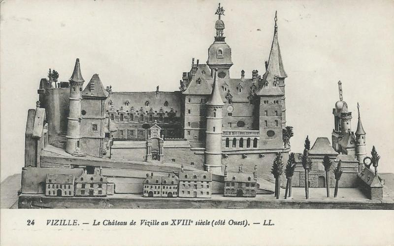 Carte postale ancienne Le Château à Vizille